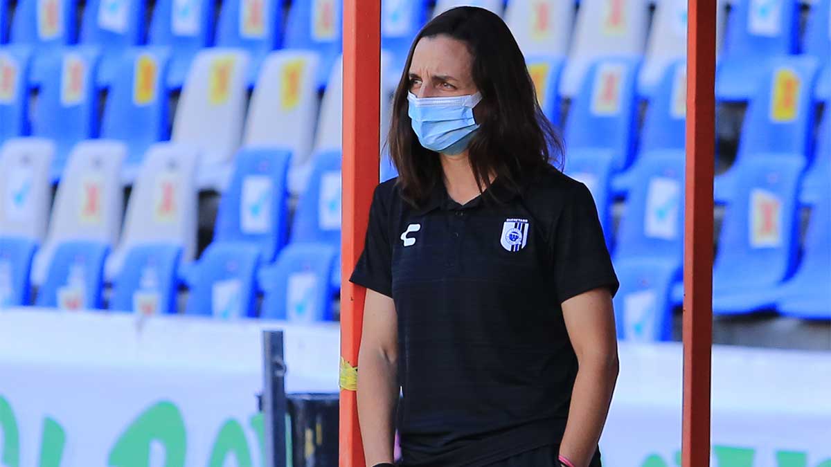 Querétaro femenil: Carla Rossi estaría dispuesta a renunciar si Gallos no levanta