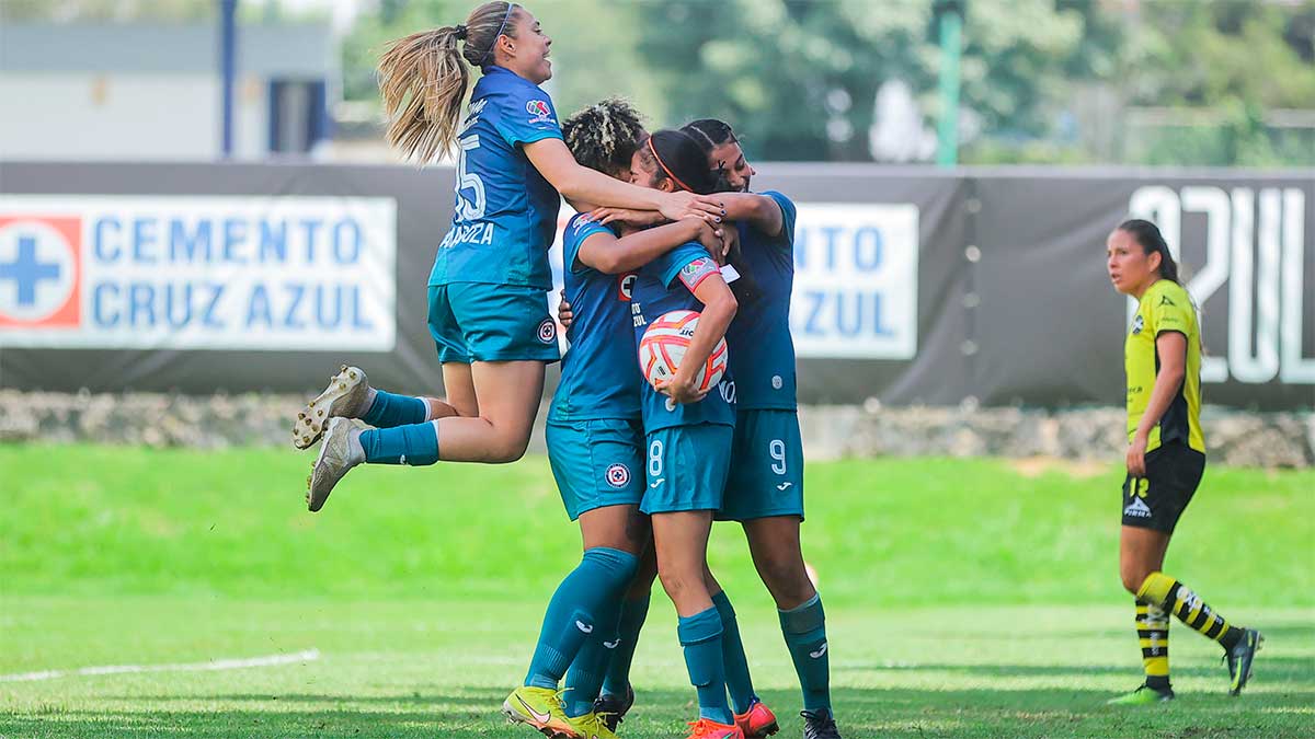 Cruz Azul femenil derrotó 1-0 al Mazatlán con un autogol de María Fernanda Sandoval