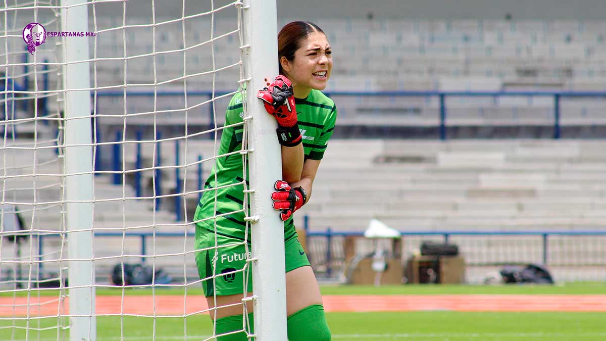 Wendy Toledo se afianza como titular de Pumas femenil, tras lesión de Heidi González