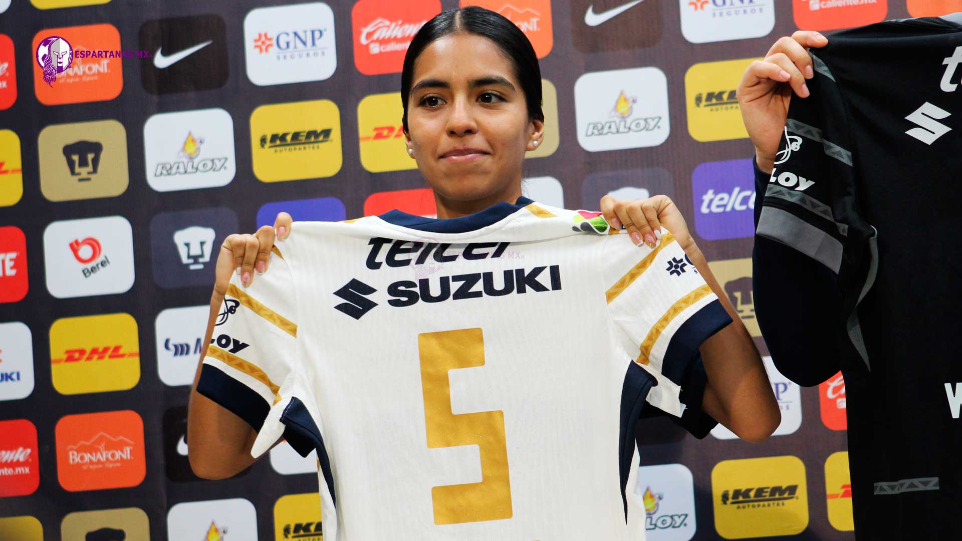 camila vite pumas femenil 5