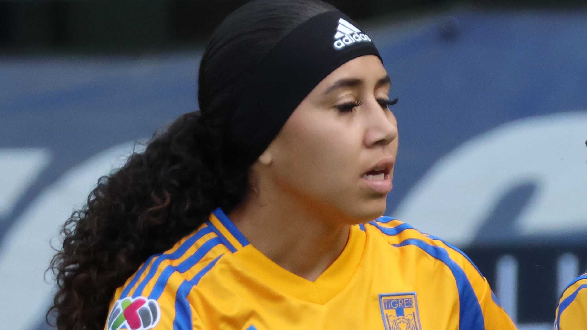 Tigres femenil golea 5-1 a Pumas en el Volcán y sigue firme en la cima del Apertura 2025