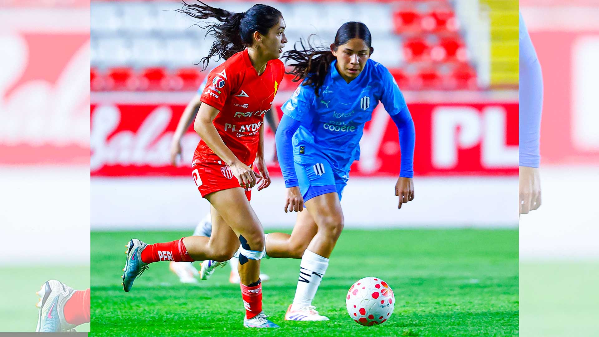 Rayadas golean 5-0 a Necaxa en el Estadio Victoria