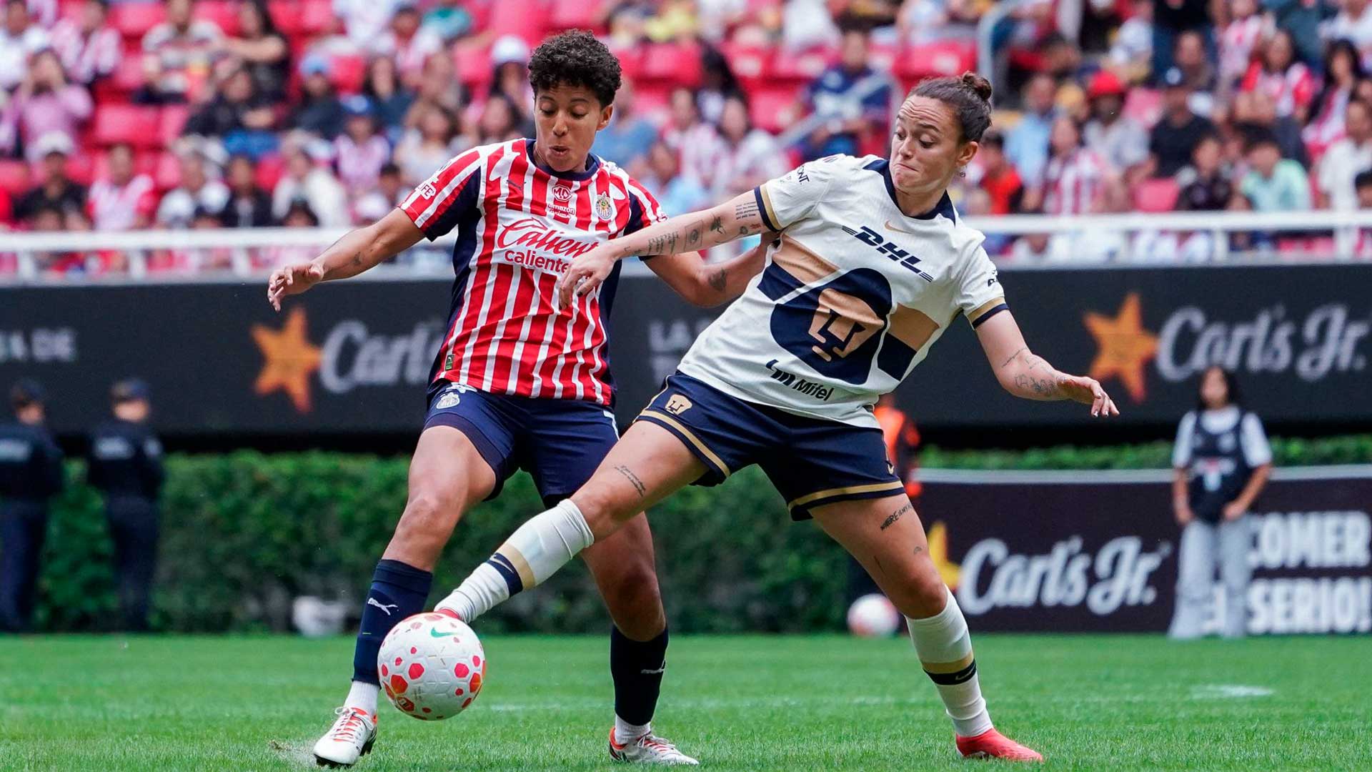 Chivas Femenil remonta 4-3 a Pumas en un partido épico en el Estadio Akron