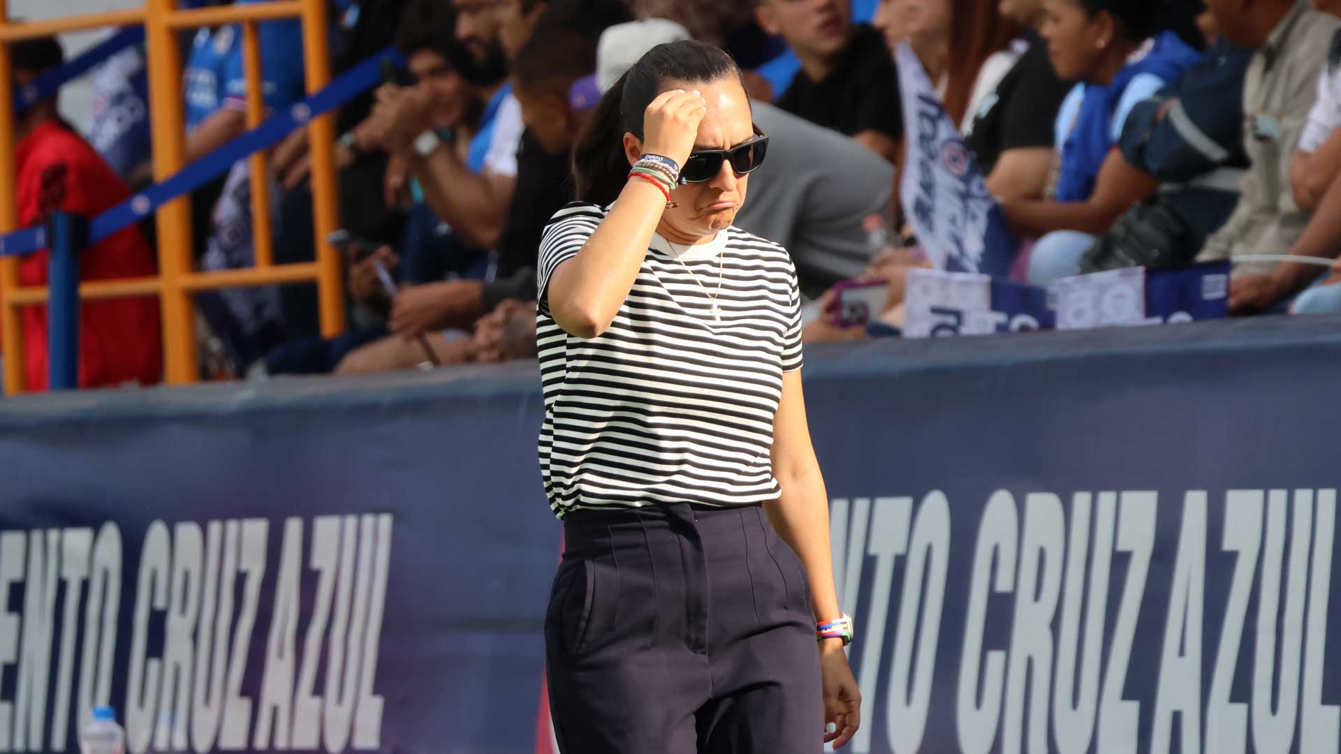 ¡Oficial! Amelia Valverde deja la dirección técnica de Rayadas