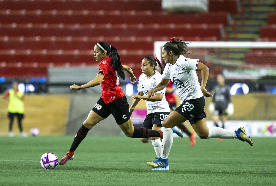 En el triunfo de Tijuana ante Pachuca Femenil, Renae Cuellar llegó a 10 goles en el Apertura 2019. 