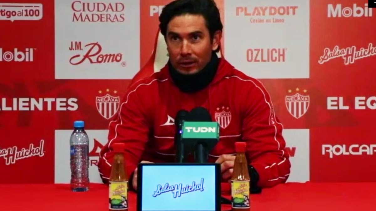 Necaxa femenil: Jesús Palacios confesó que al interior del grupo es “claro, cruel y directo”