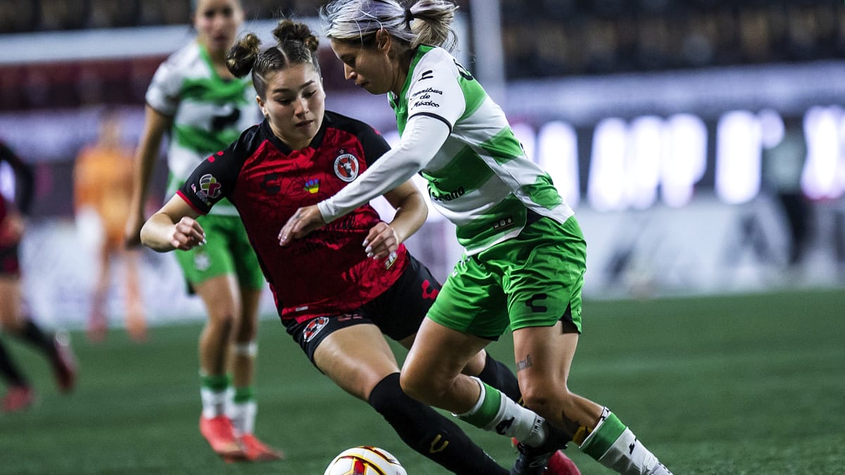 Xolos Femenil remontó y derrotó 2-1 a Santos Laguna en el estadio Caliente 