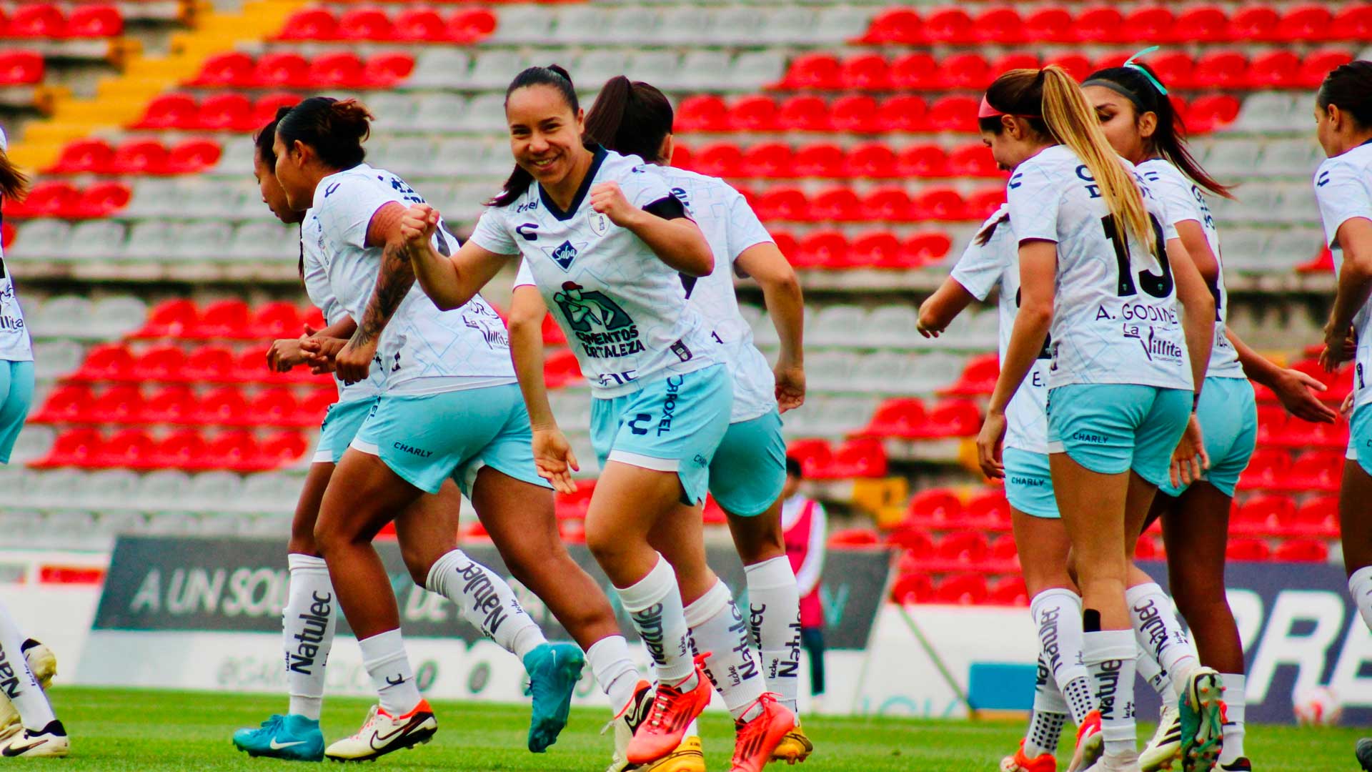 Pachuca femenil aplasta 7-1 a Querétaro en su debut del Clausura 2025