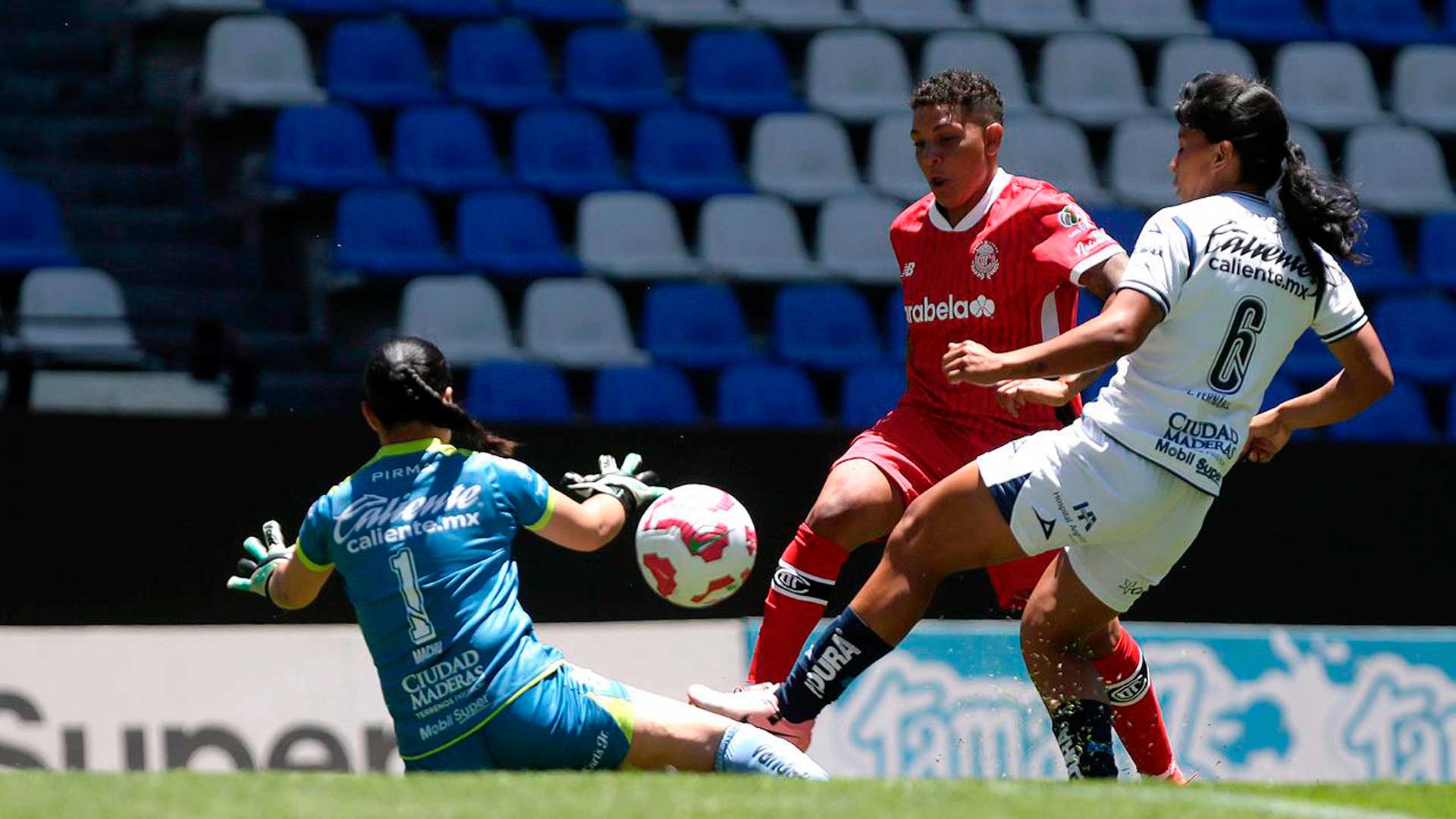  Toluca vence a Puebla con hat-trick de Van de Sanden en la Jornada 16 del Clausura 2025
