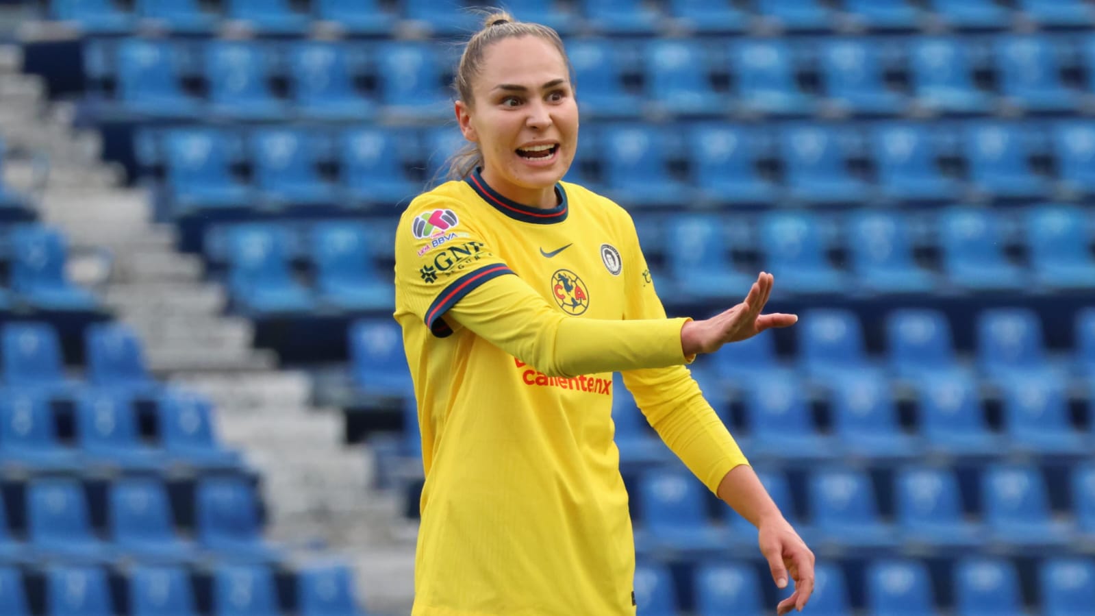 Irene Guerrero abre el camino del triunfo con un gol relámpago al minuto 1