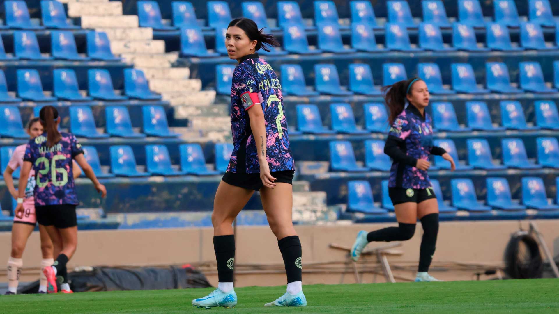 Kiana Palacios regresa a las canchas en la goleada del América sobre León