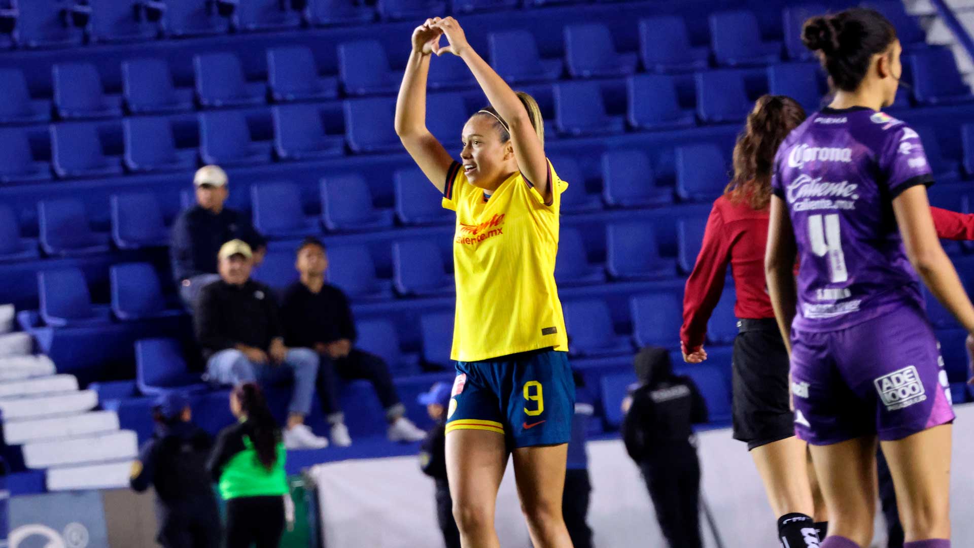 Priscila Flor Da Silva marca doblete y lidera el goleo del América Femenil, ¿cuántas dianas lleva en el Clausura 2025?