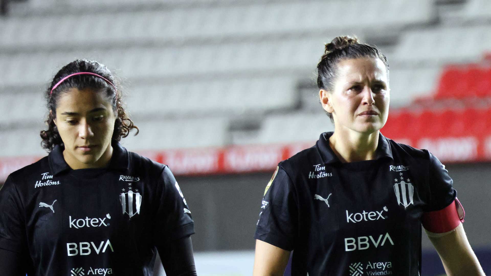 Merel van Dongen se despide de Rayadas entre lágrimas: “lo dejó todo en la cancha”