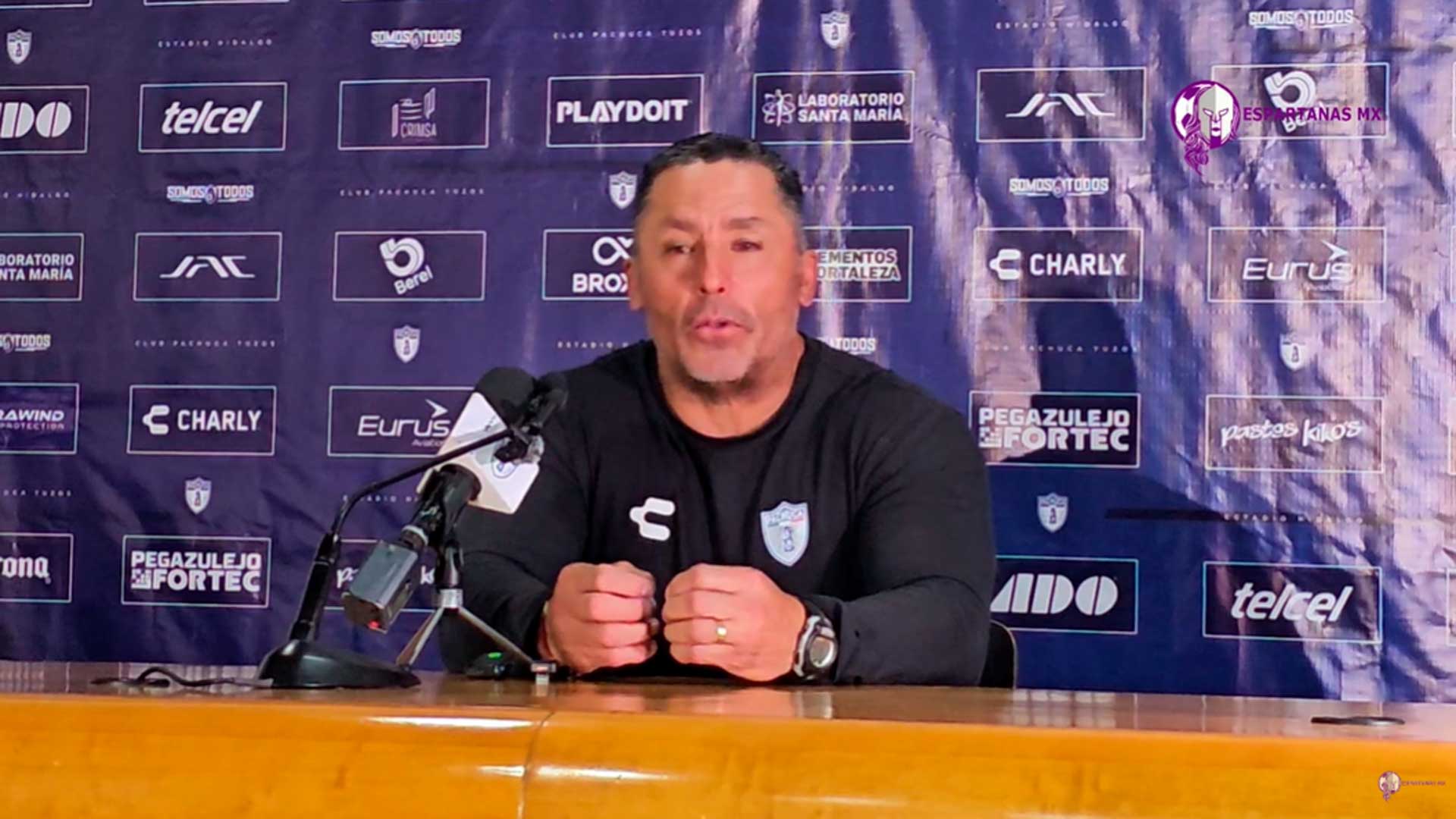 Óscar Torres, DT de Pachuca femenil: “Nuestro objetivo es ser campeonas… y vamos por ello”
