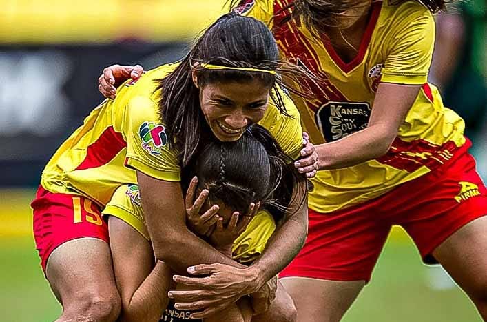 Monarcas le ganó por la mínima a Santos femenil