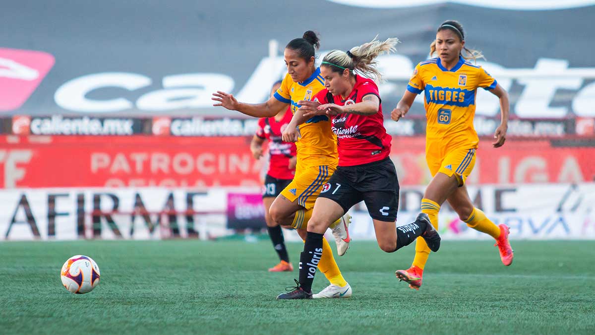 Tigres femenil se afianza en el liderato del Guardianes 2021