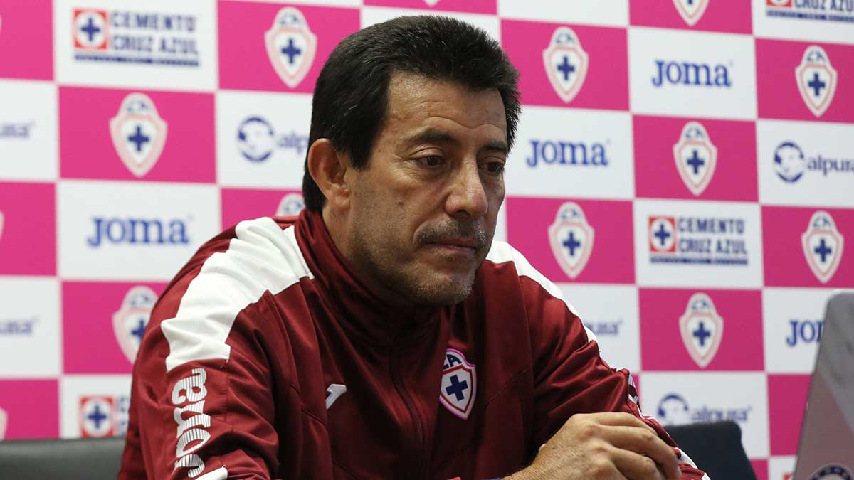 Roberto Pérez: Si me quedo se reestructuraría el equipo completo