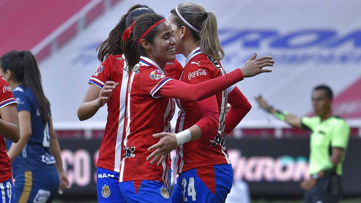 Chivas femenil vence sin problemas al Atlético de San Luis  