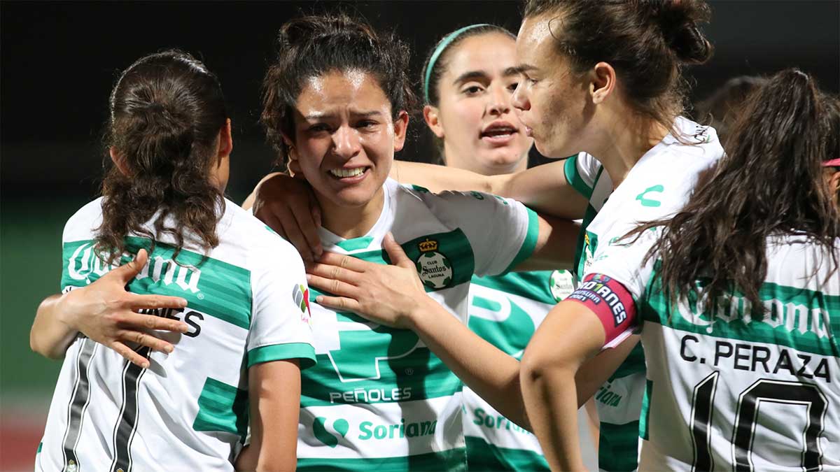 Necaxa femenil rescata el empate 2-2 ante Santos