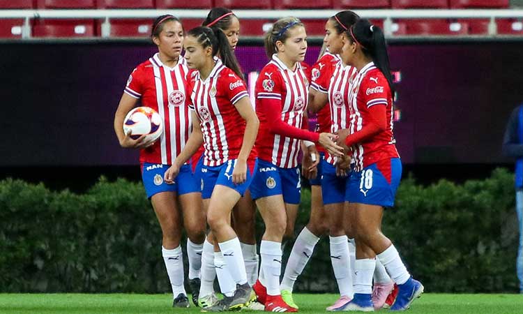 México usa los fondos de FIFA para apoyar al futbol femenil