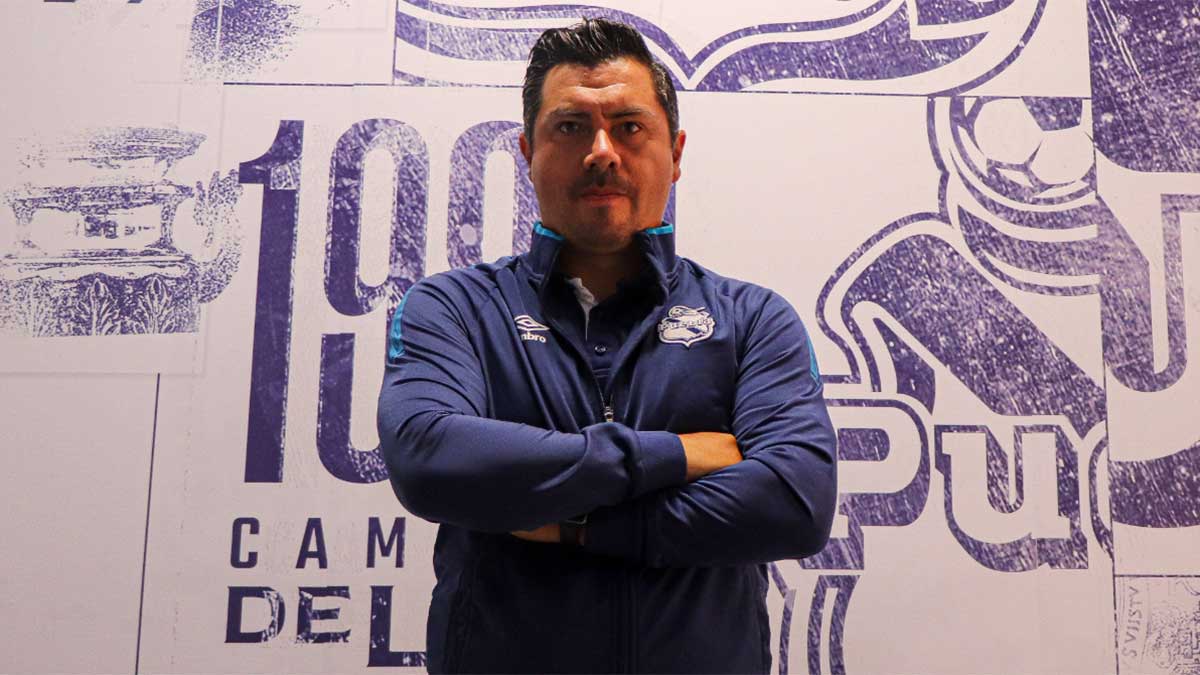 Juan Carlos Cacho, nuevo entrenador del Puebla Femenil