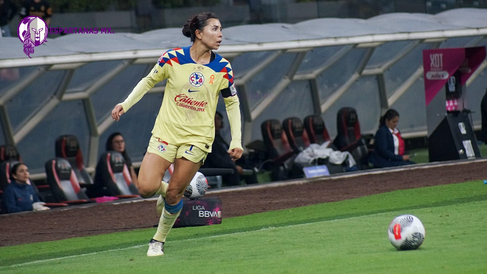 Kiana Palacios celebra con el gol del triunfo ante Rayadas, sus 100 partidos con América femenil