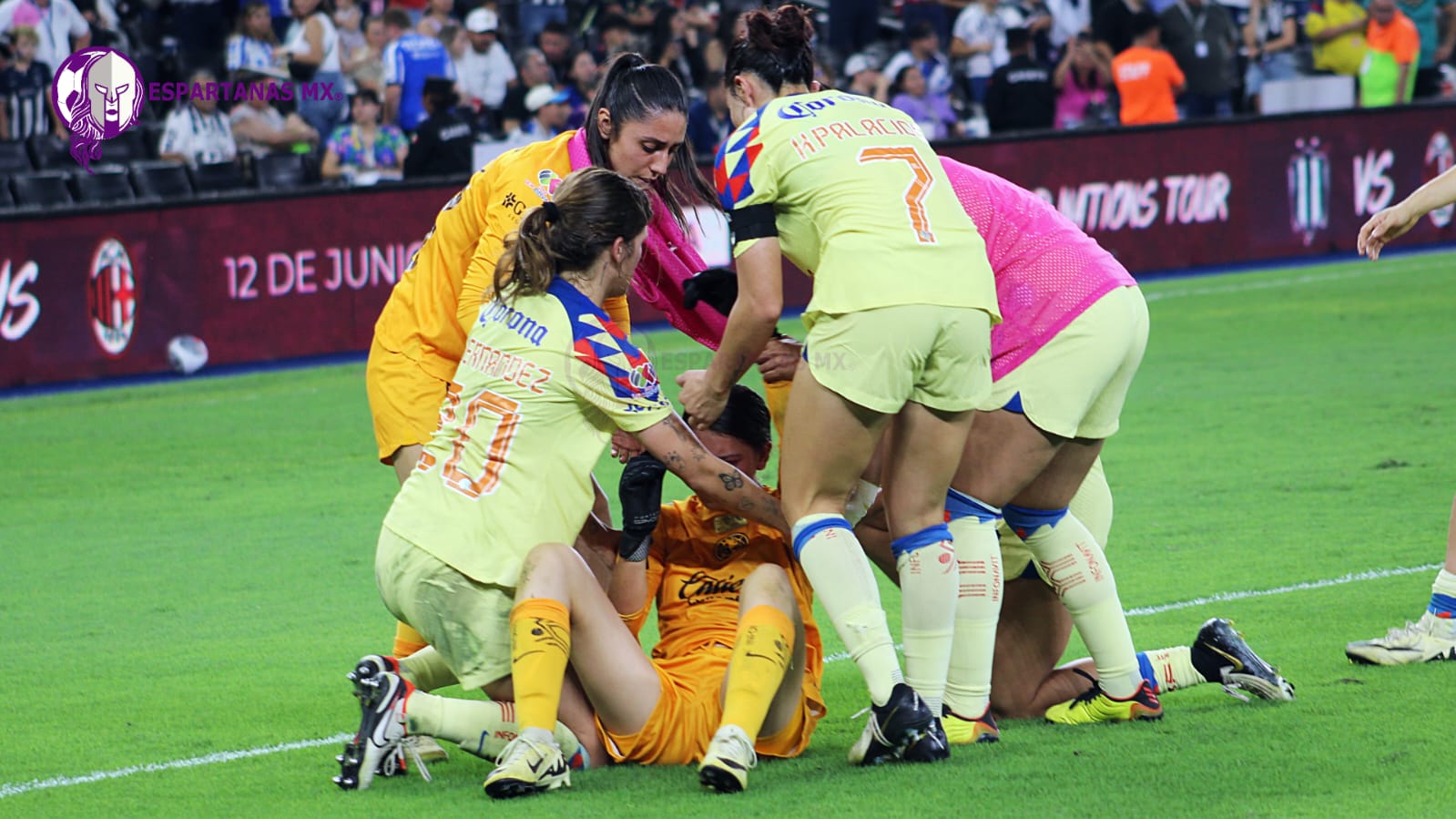 América femenil: Itzel Velasco inconsolable tras perder la final en penaltis