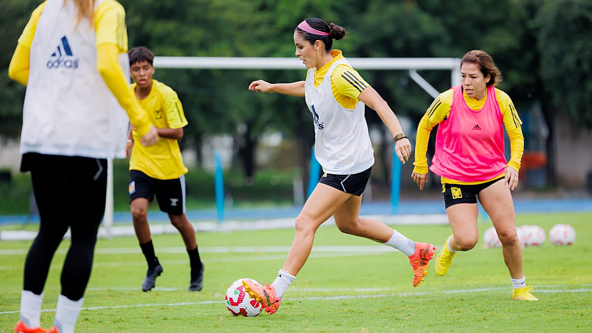 Cristina Ferral, defensa se Tigres femenil, se dijo lista para la Summer Cup: "estamos preparadas física y mentalmente"