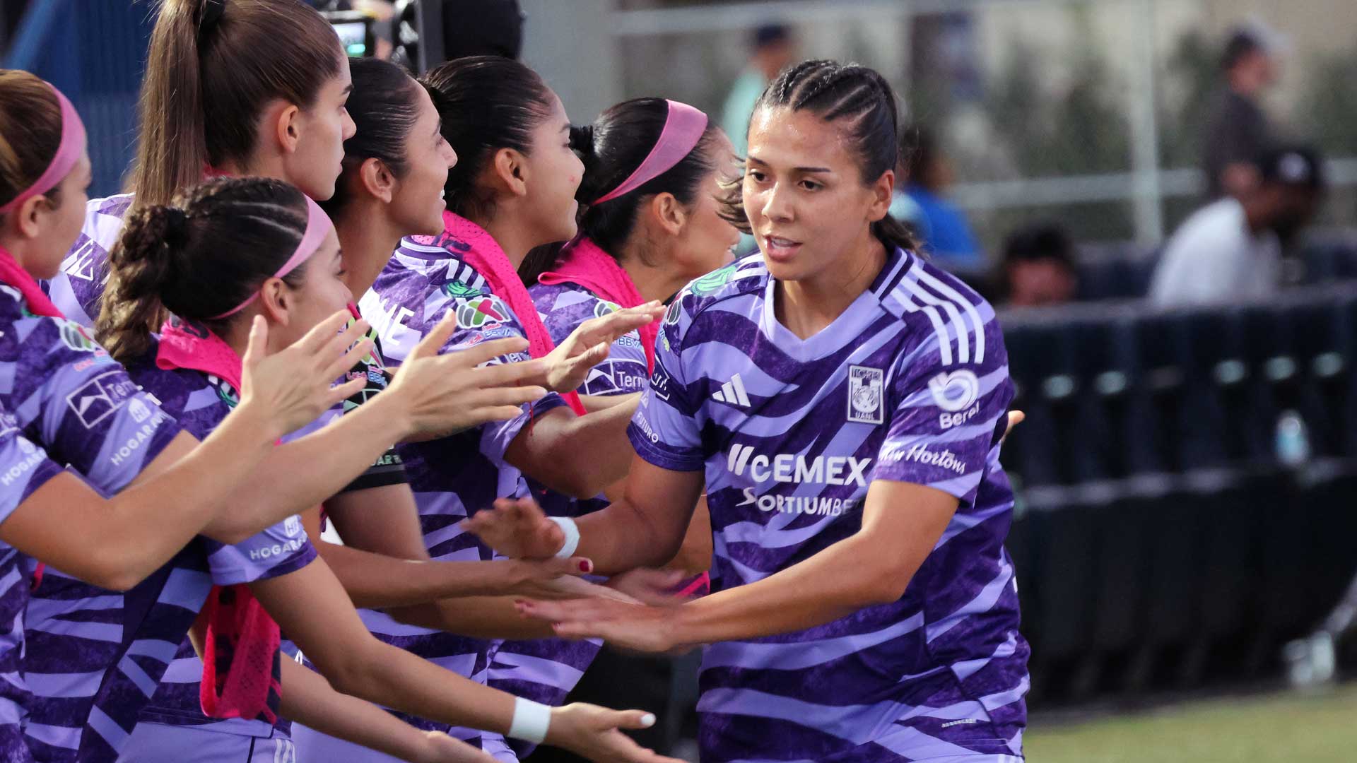 Tigres femenil derrota 3–0 a Flamengo con otra noche estelar de María Sánchez y avanza a semifinales del World Sevens Football